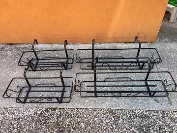 Fioriere in ferro battuto