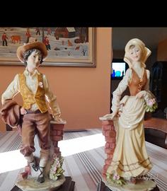 Statuette dipinte a mano