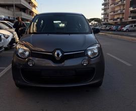 Renault Twingo SCe EDC La Parisienne
