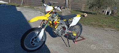 Suzuki Valenti RM-X 450 E - 2011