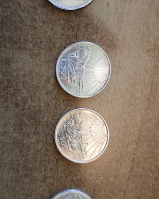 3 monete argento 500£ e una moneta argento 1000£