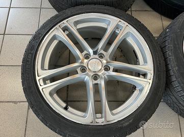 Cerchi in lega 18 per Audi A3 con gomme termiche