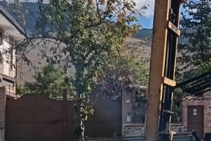 Colonna muletto trattore agricolo