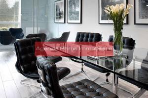 Immobile di 200 m² con 2 locali a Canossa