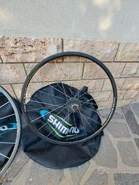 Cerchi bici da corsa in carbonio