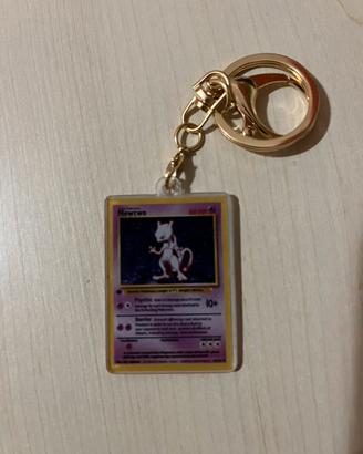 Portachiavi pokemon  con carta di Mewtwo