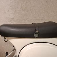 Sella e paracolpi Vespa PX