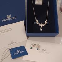 Collier e orecchini cristalli blu .