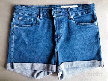 Pantaloncini corti