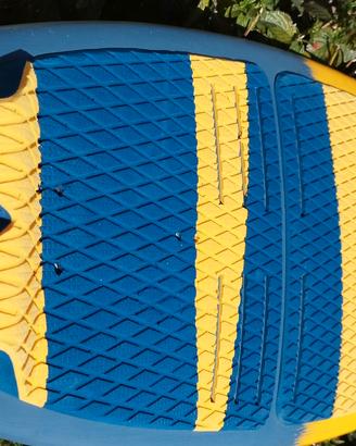 Surfino kitesurf Mitu Pro Flex 5.8 (172x47 cm)