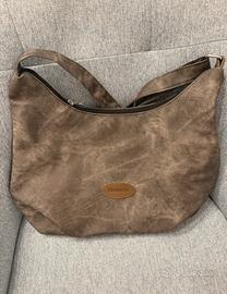 Borsa a spalla grigia capiente stile casual