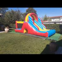 gonfiabile scivolo professionale