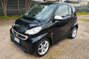 Smart ForTwo 1000 52 kW MHD coupé passion