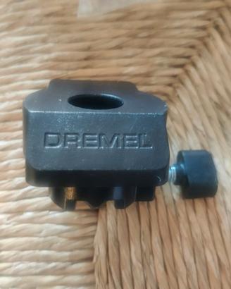 Accessorio Dremel per angoli