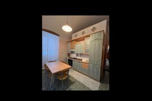 Ampio BILOCALE su Monza MB