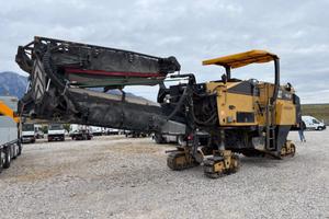 CAT Scaricatrice cingolata PM200