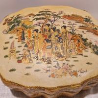 Contenitore in porcellana Vintage