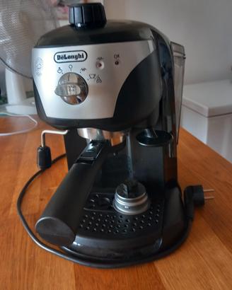 Macchina  caffe DELONGHI