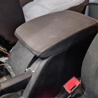 Poggia braccio VOLKSWAGEN GOLF 6 del 2011