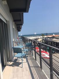 Bilocale sul mare, cattolica