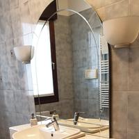 Coppia di APPLIQUES in vetro smerigliato