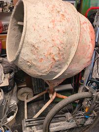 betoniera piccola ideale per appartamenti 