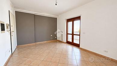 3 LOCALI A COSENZA