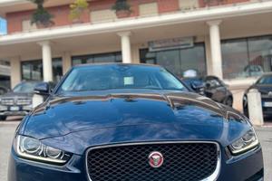 Jaguar XE 2.0 D Turbo 180CV aut. Prestige Business
