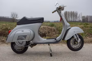 Vespa 50 R conservata - 1972