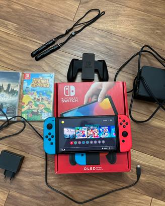 Nintendo Switch OLED + 3 Giochi