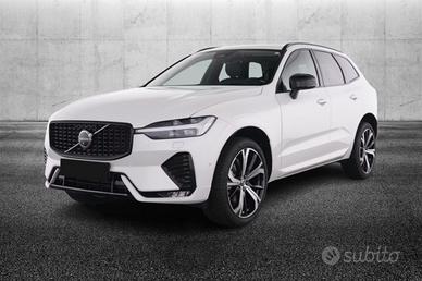 VOLVO XC60 B4 (d) automatico Plus Dark