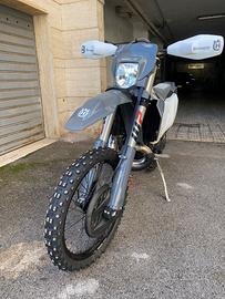 Husqvarna TE 300 - 2023