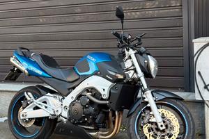 Suzuki gsr 600 yoshimura