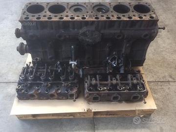 Monoblocco Iveco Eurostar E42 - 8210.42L