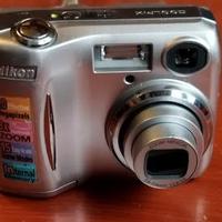 Fotocamera  Nikon Coolpix  4100