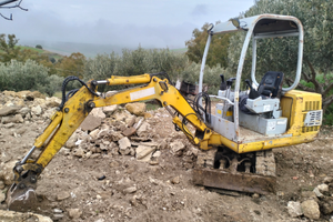 Escavatore 15 q.li yukai