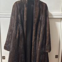 Cappotto in pelliccia di visone marrone