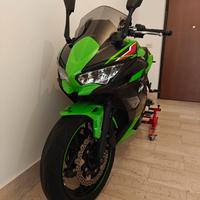 Kawasaki ninja 650 sport 
