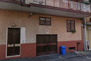 Capannone / Fondo a Gravina di Catania