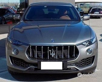 Maserati levante ricambi anno 2018/19