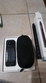 INSTA 360 X4 con Pack Subacqueo completo GARANZIA