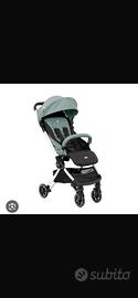 Passeggino ultraleggero Joie