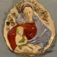 Porcellana: Madonna con bambino