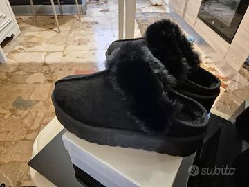 Scarpe Ciabatte in pelliccia camoscio  7,00