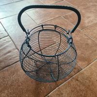 Cestino Vintage in Ferro Azzurro