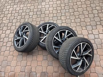 Cerchi MAK Kessel 17'' con gomme invernali per VW