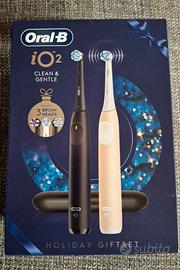 Spazzolini elettrici OralB iO2 Holiday Giftset