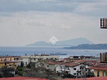 4 LOCALI A MASSA DI SOMMA