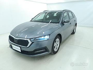 Skoda Octavia Wagon Ambition DSG BR612875 2.0 Dies