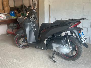 SH 300 sport